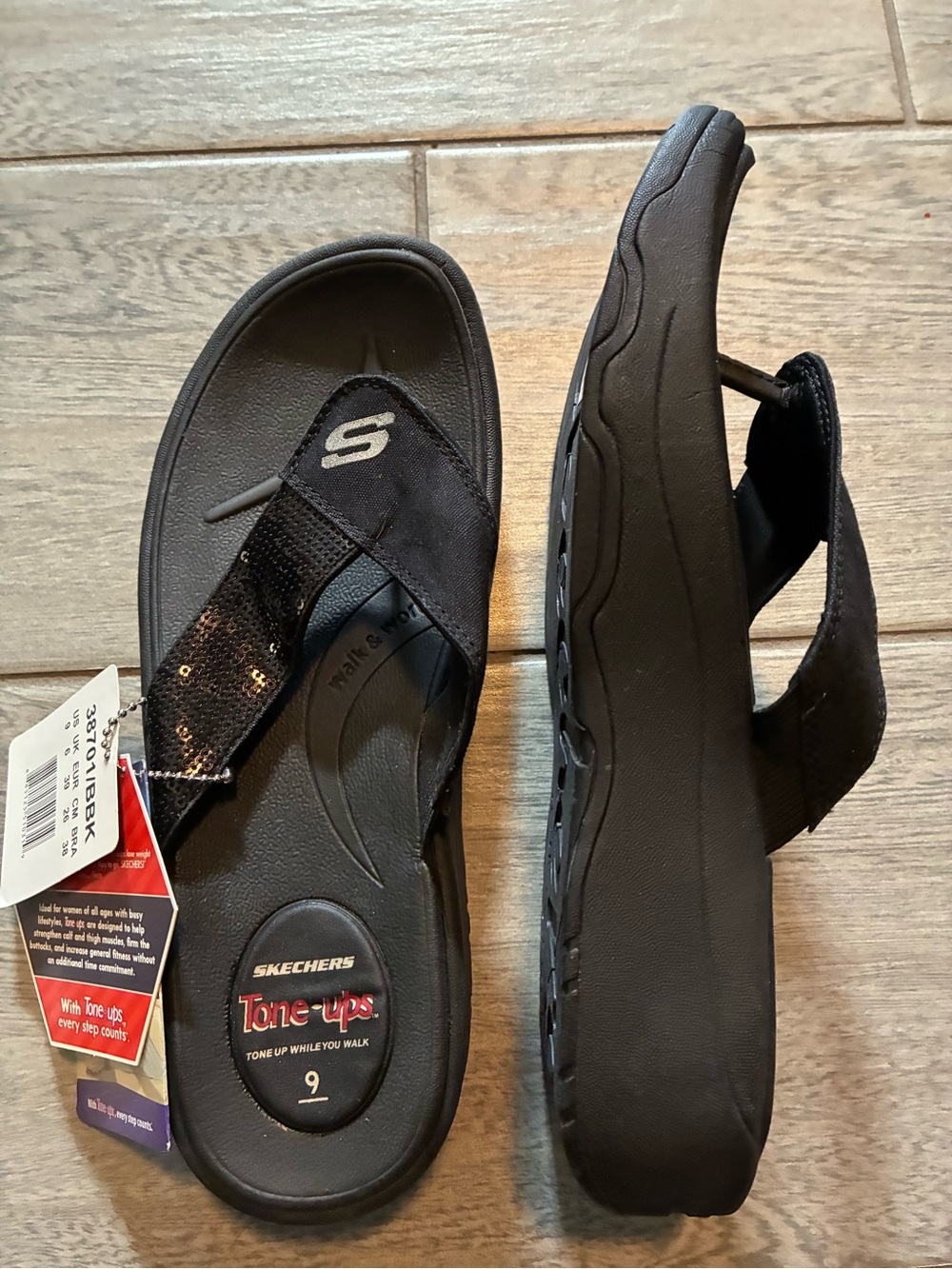 Skechers Tone-ups Womens Black Flip-Flop Sandals 9